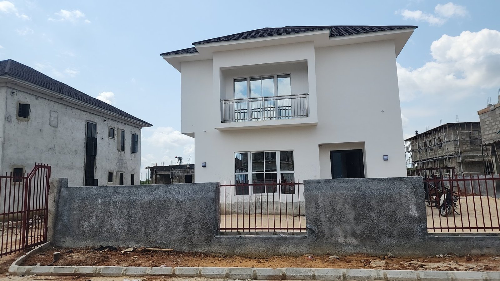 Joy - 4 Bedroom Duplex